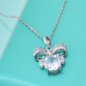 Bow Ring with Round Gemstone - Charmed Aroma